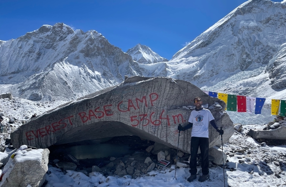 run4papa-everest-basecamp.jpg