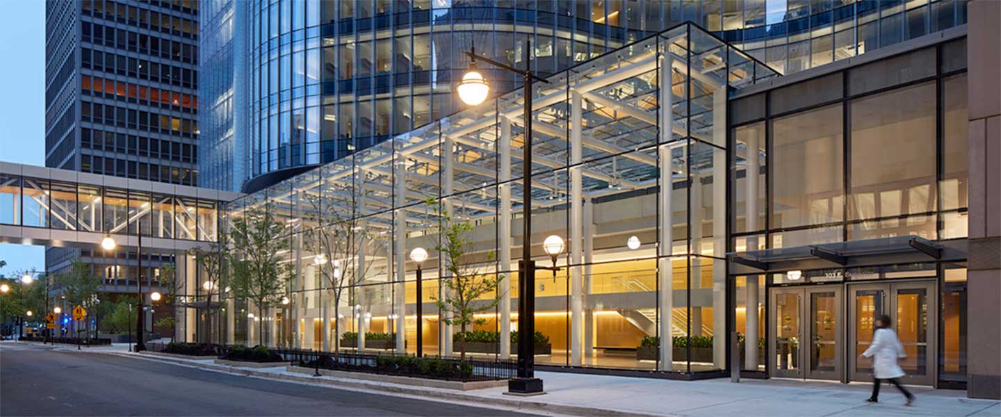 Simson Querrey building on the Chicago campus