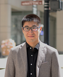 Xianghou Zou