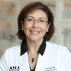Dr. Arispe is bestowed the Stephen Schwartz award for excellence in mentorship!