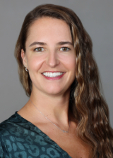 Alyssa Varsanik, MD headshot