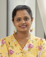 Anita Varma headshot