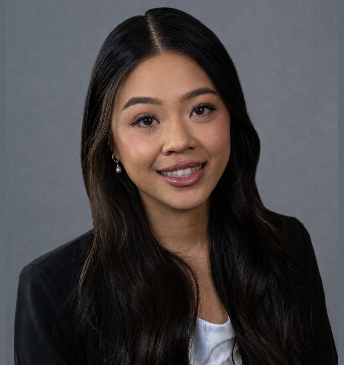 Stephanie Nguyen 