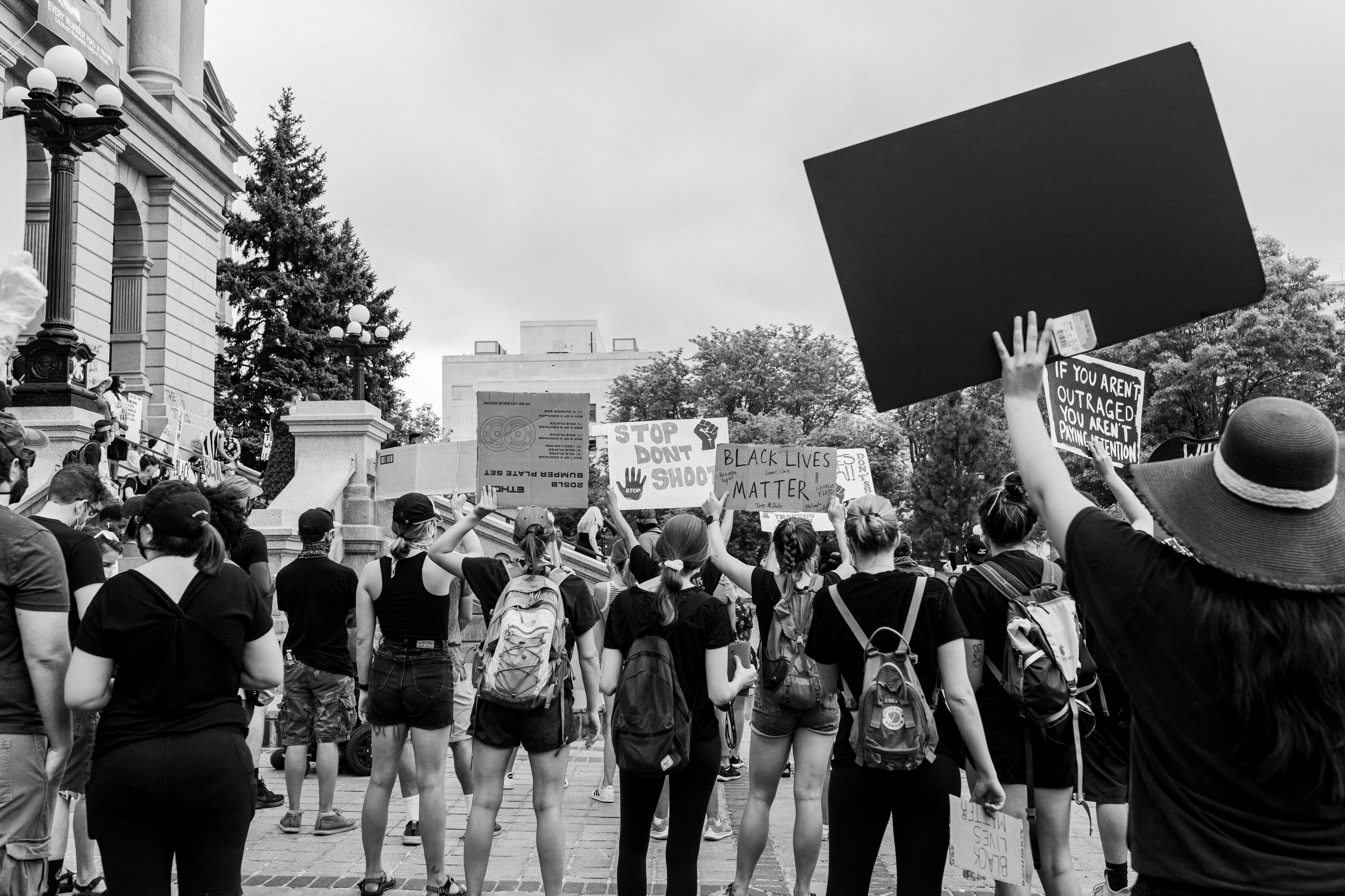activists-are-protesting-against-the-police-black-2021-08-30-09-06-16-utc.jpg