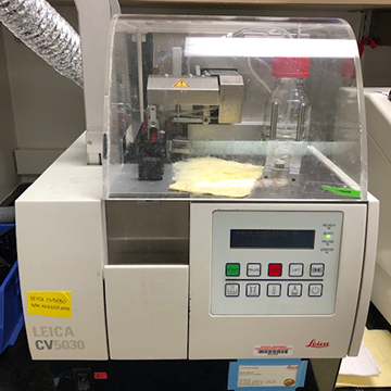 Leica CV5030 Automated Coverslipper