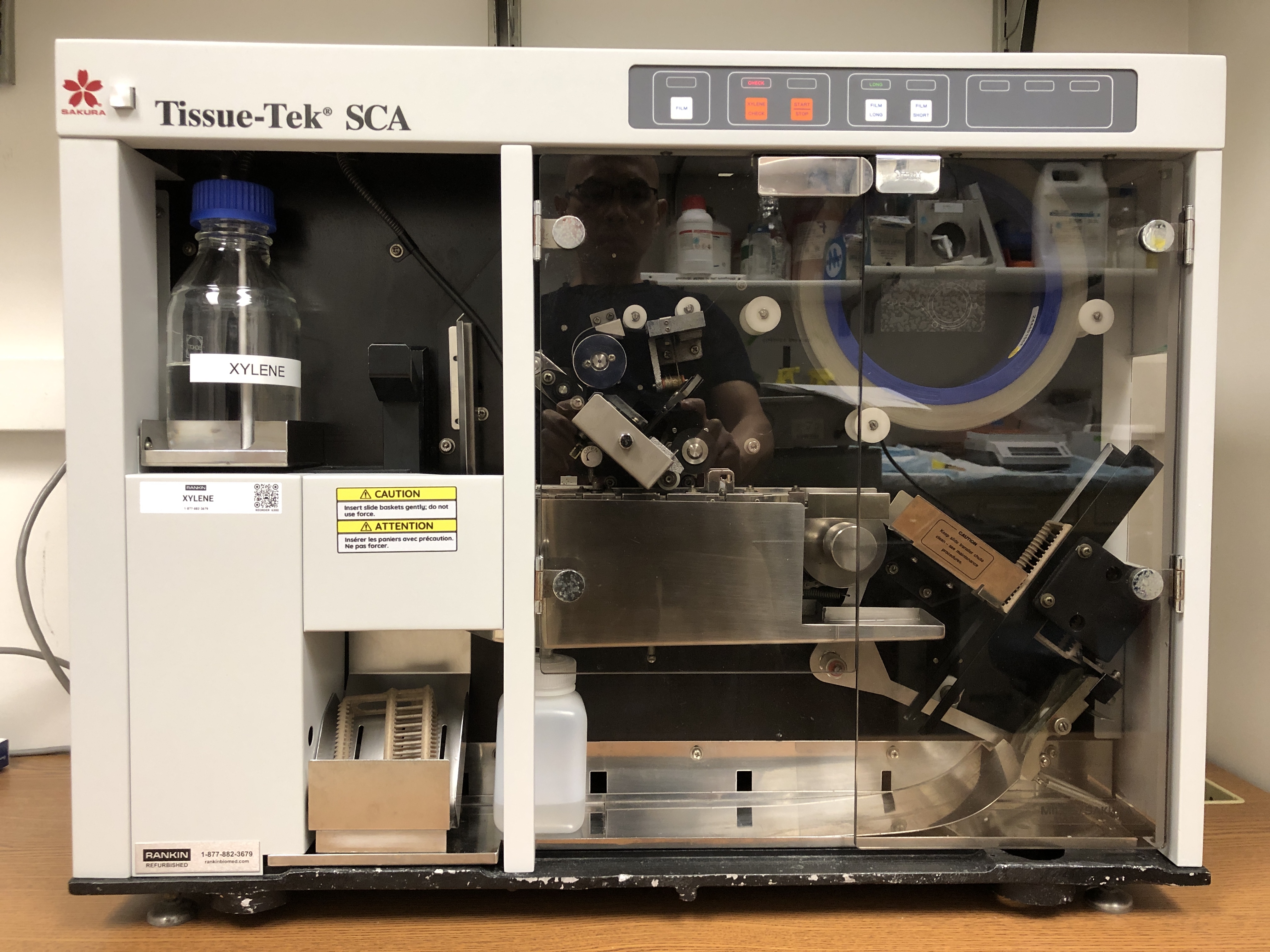 Tissue Tek Film Coverslipper