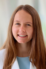 Florek-Carlson, Julia