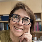 Dr. Luisa Arispe is bestow the Outstanding Mentorship Stephen Schwartz Award!